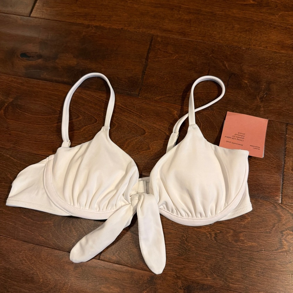 Shade & Shore White Tie Front Underwire Bikini Top 34C Removable Pads NWT